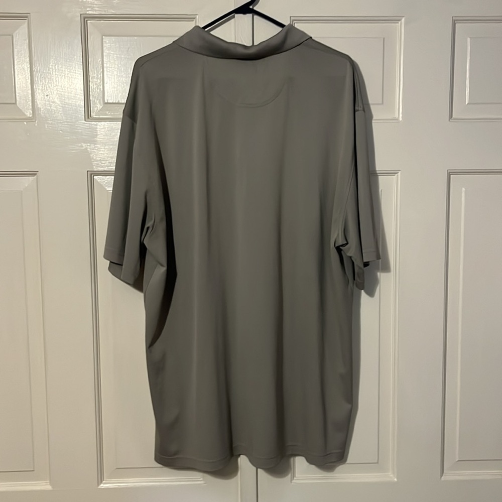 Greg Norman XXL five iron polo shirt. - Picture 4 of 4